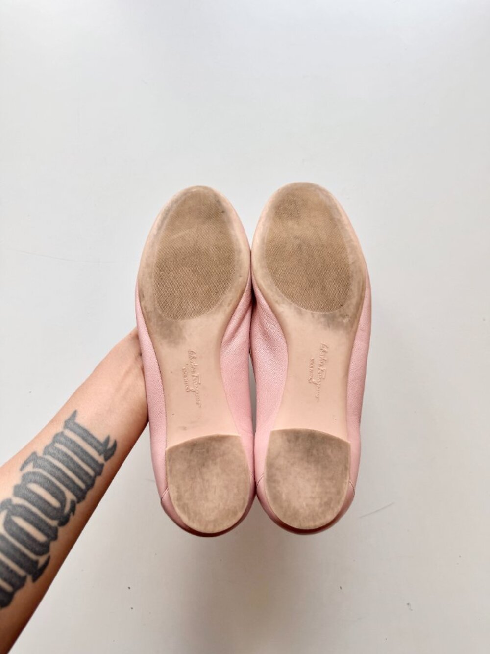 SALVATORE FERRAGAMO Ena Ballet Pink Leather Gancini Ballerina Flats, Size 8 - Picture 15 of 16